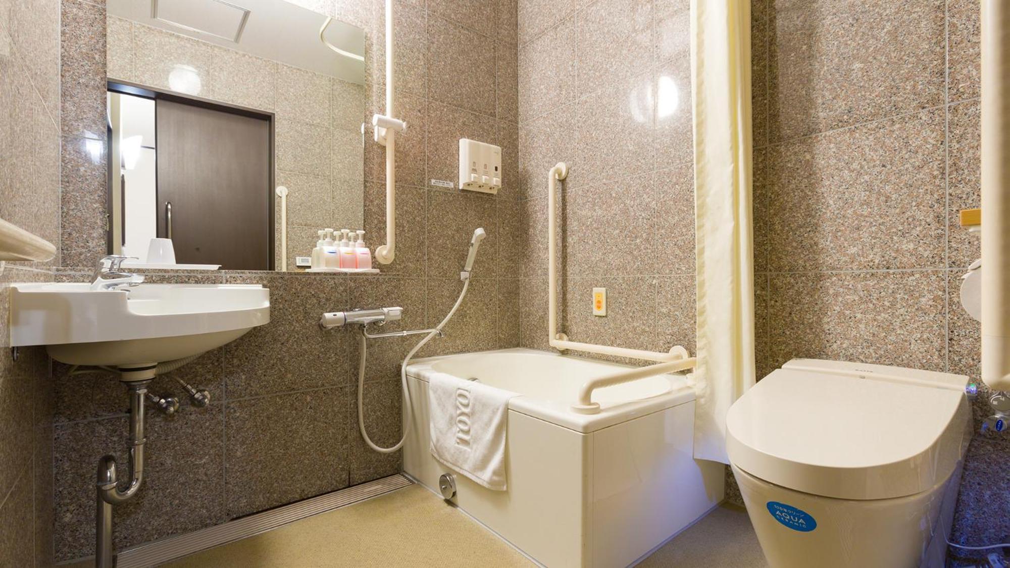 Toyoko Inn Saitama Iwatsuki Ekimae Esterno foto